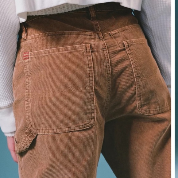 BDG Pants - UO BDG Khaki Corduroy High-Waisted “Mom” 80’s Style Straight Ankle Pants Size 2